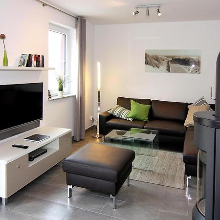 Ferienhaus Lotsenhaus Am Breetzer Bodden In Vieregge Kültér fotó
