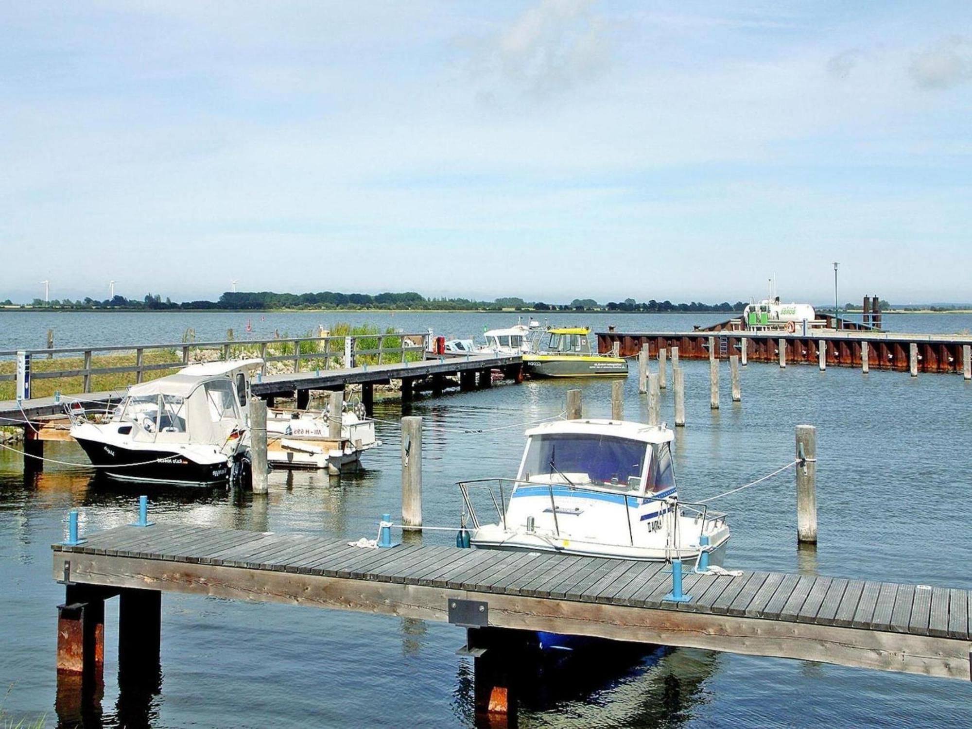 Ferienhaus Lotsenhaus Am Breetzer Bodden In Vieregge Kültér fotó